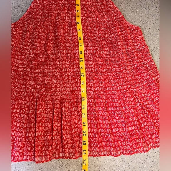 Cherry red and white MAX STUDIO halter top, size L. - Picture 14 of 14